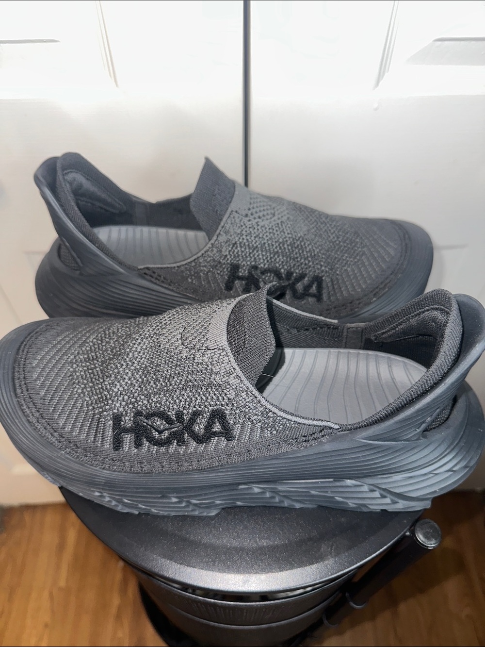 HOKA One One trainers